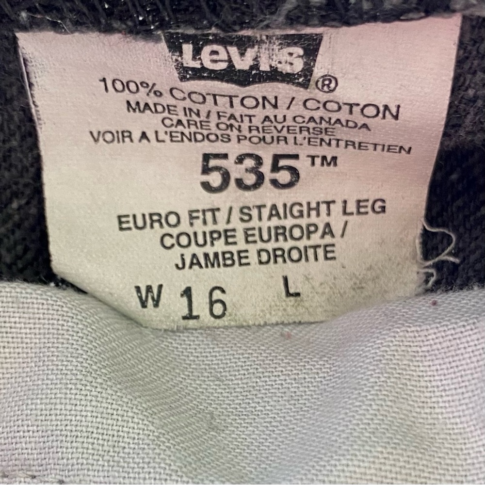Vintage Levi’s 535 high-waisted black jeans. 🖤 - Picture 4 of 5